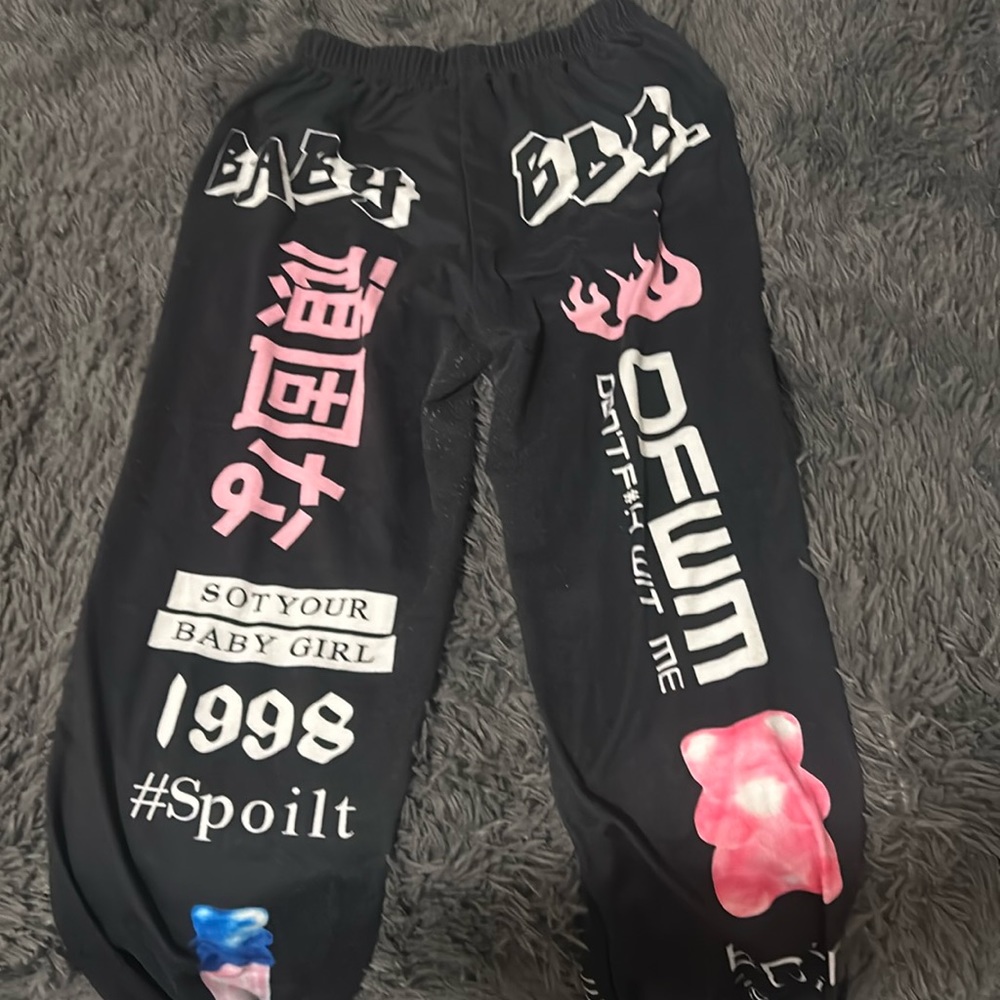 Graphic sweatpants